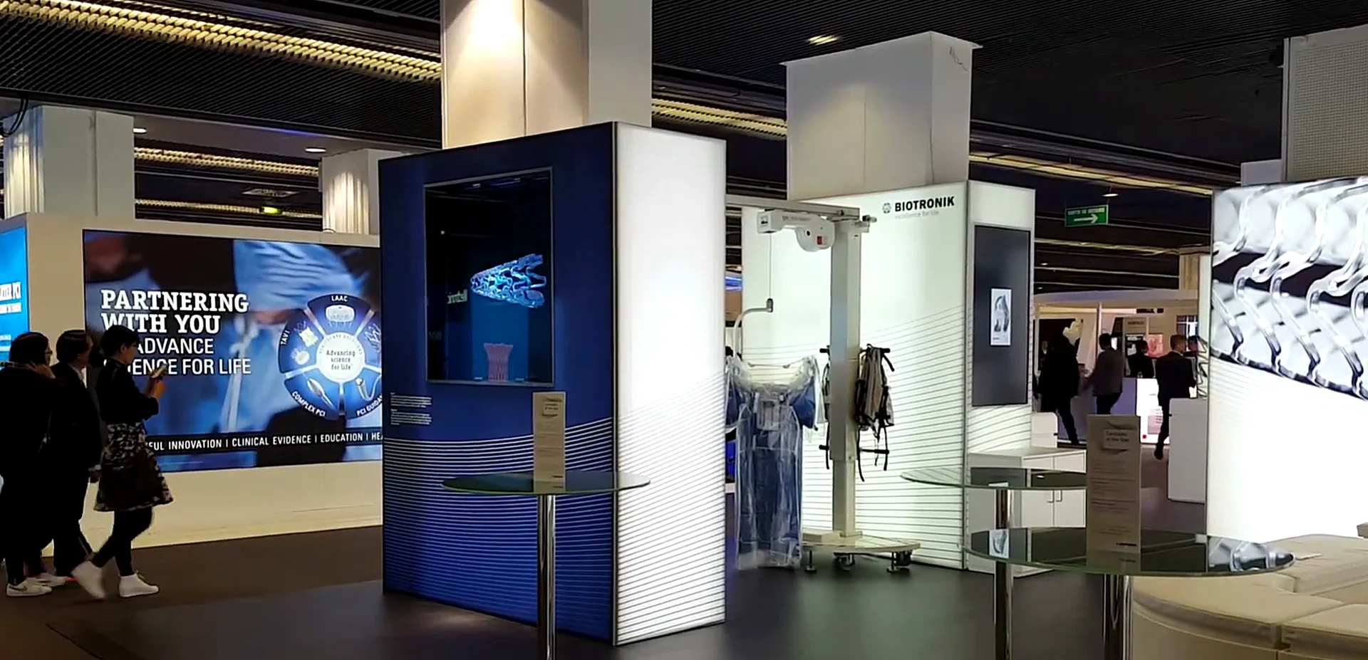Biotronik exhibition installation by Amethys Technologies